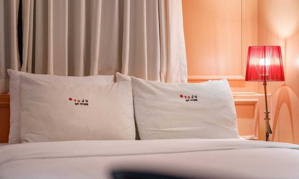 Standard Room - Photo 9