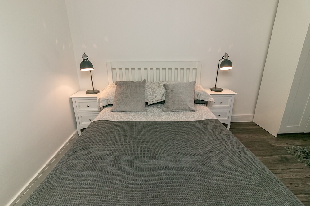 Luxury Double Room, Shared Bathroom (Chestnut) photo 2