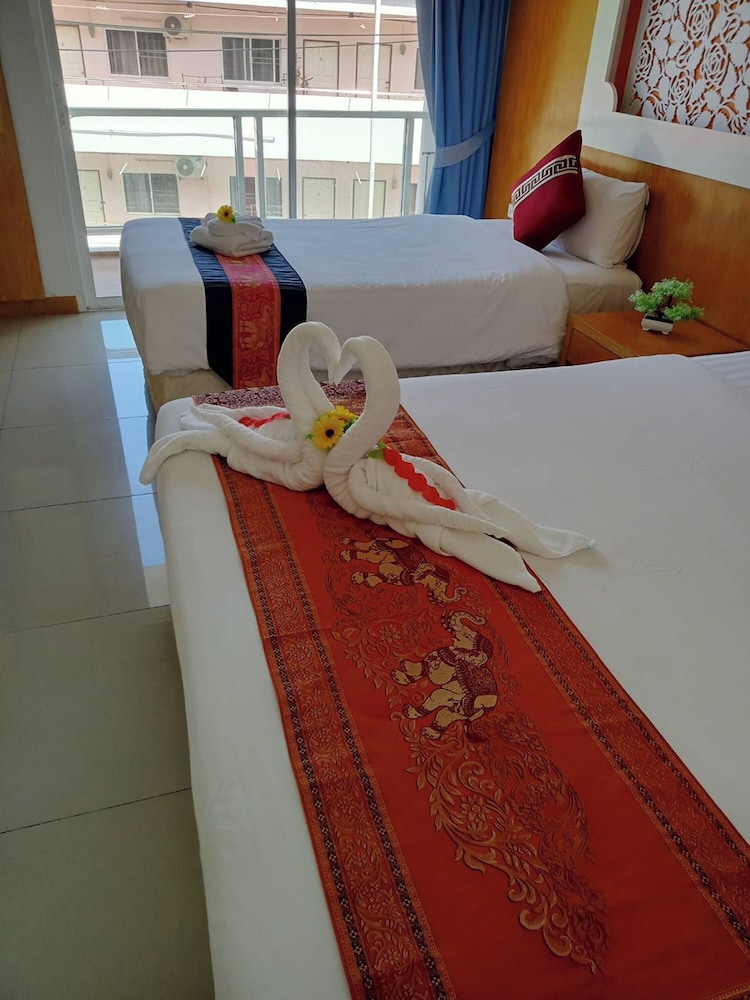 Triple Room, Balcony - Photo 11