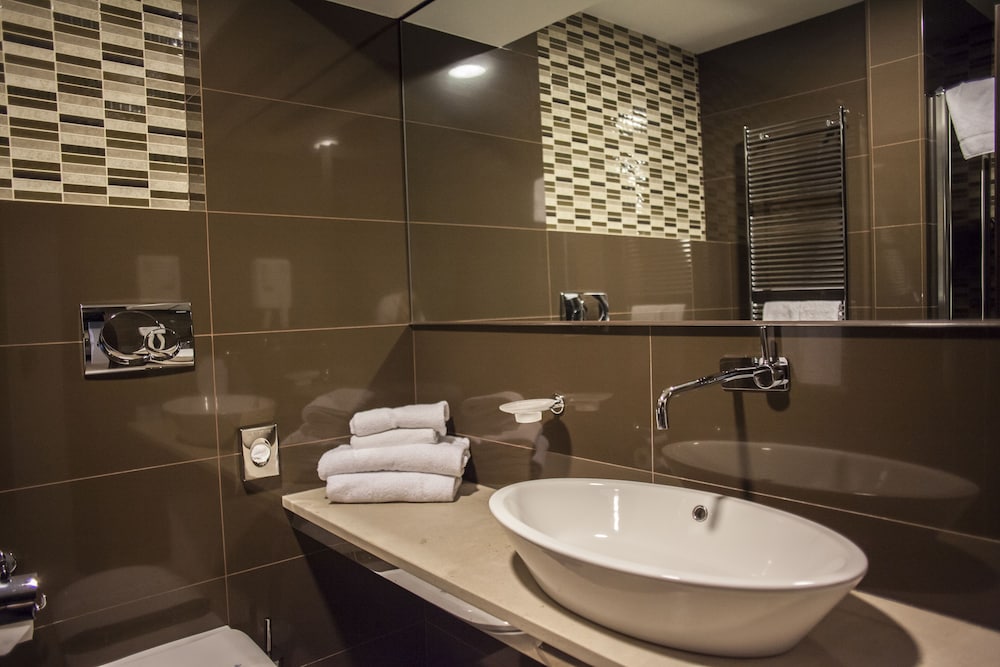Economy Double Room, Ground Floor - Photo 5