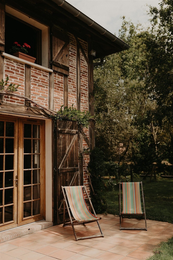 Deluxe Suite photo 2