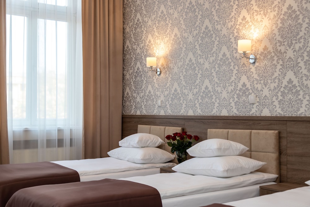 Standard Triple Room - Photo 1