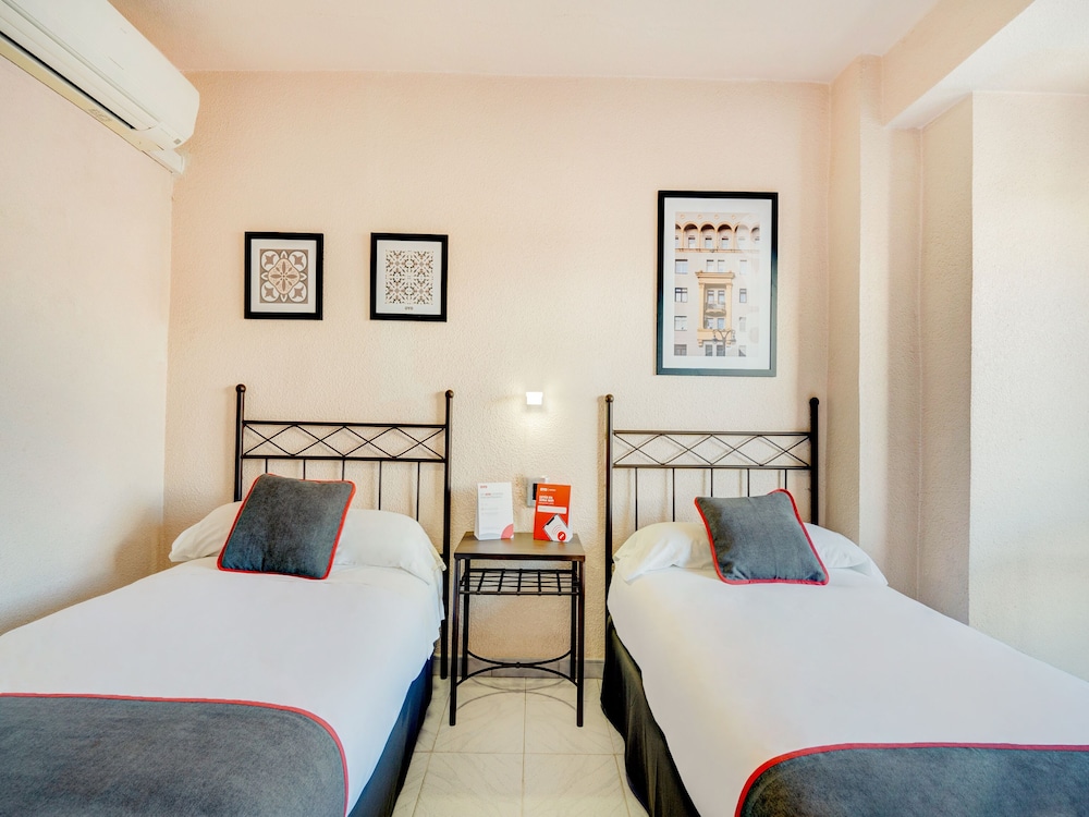 Quadruple Room photo 2