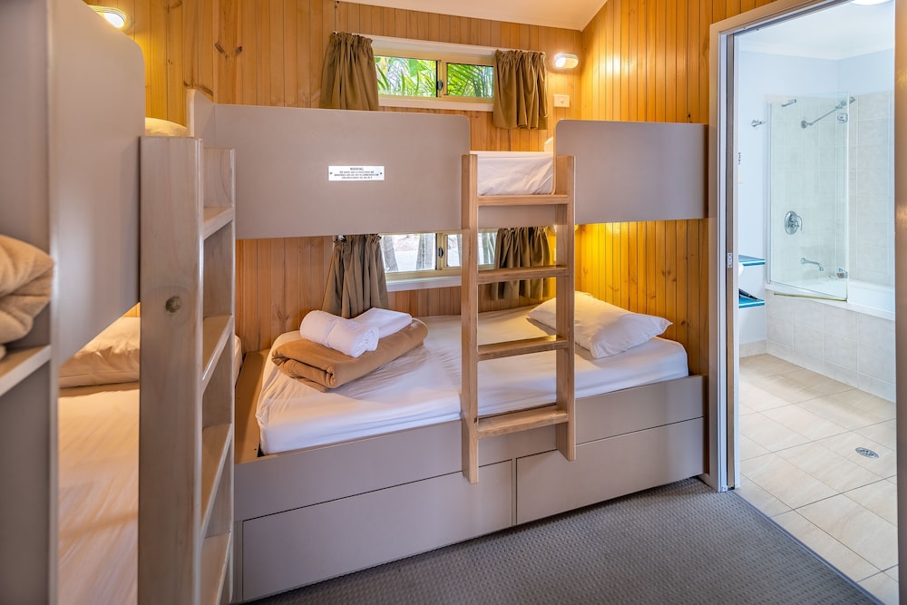 Oasis Cabin - 2 Bedrooms photo 3