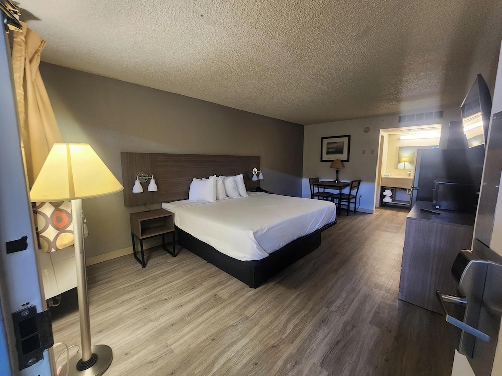 Standard Room photo 1