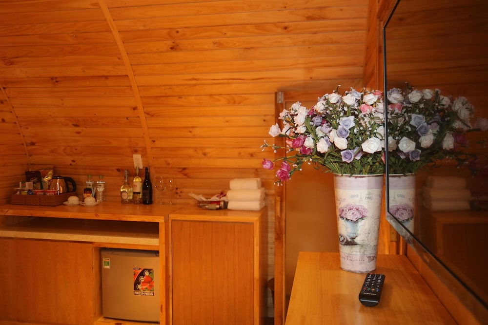 Superior Bungalow, Garden View photo 3