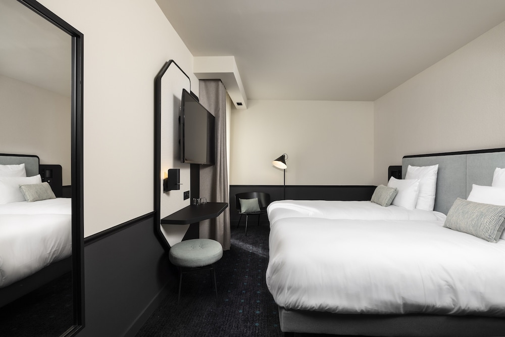 Classic Twin Room, 2 Twin Beds - Photo 2
