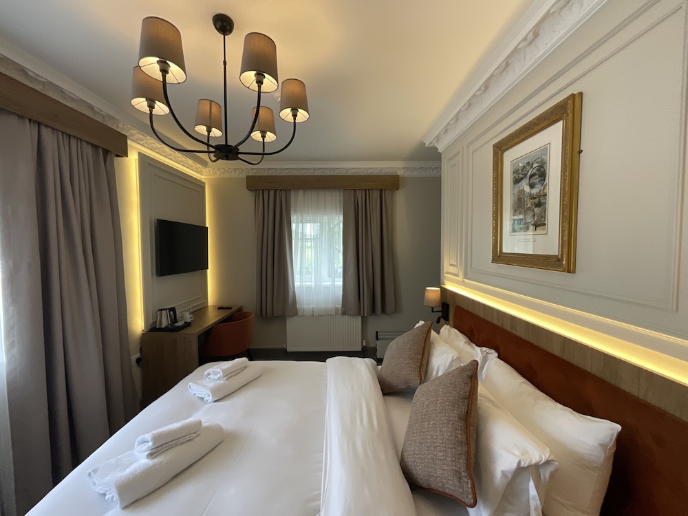 Standard Double Room - Photo 1