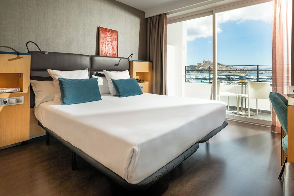 Deluxe Double Room, Sea View photo 2
