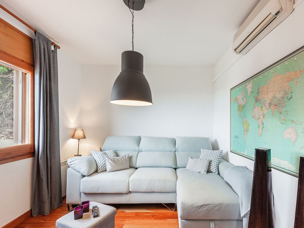 Villa photo 2