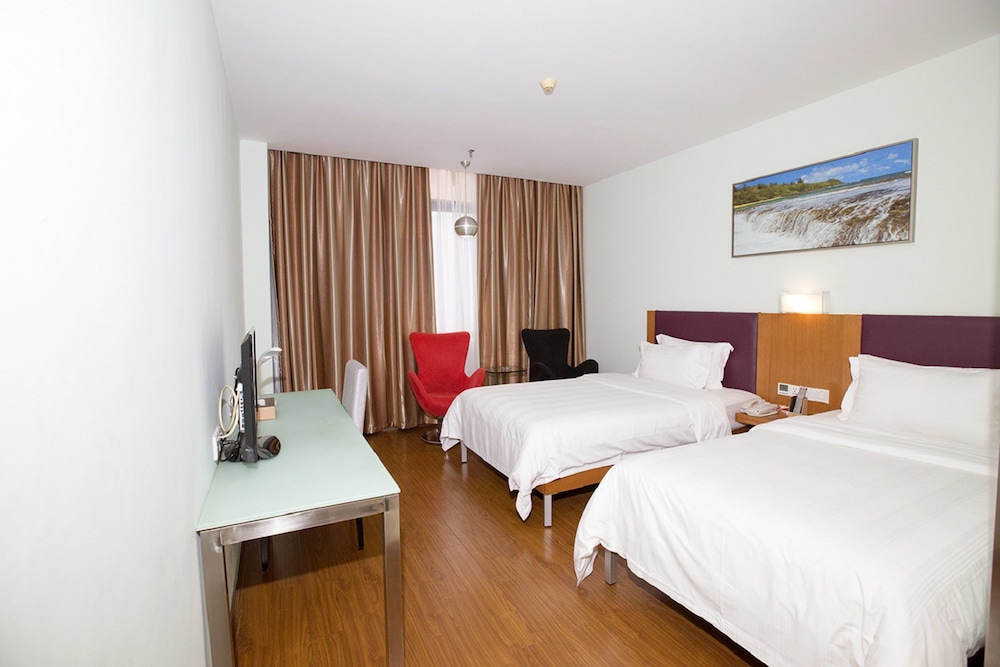 Superior Twin Room - Photo 4