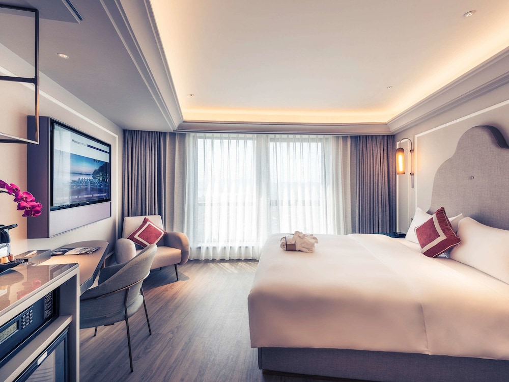 Privilege, Room, 1 King Bed