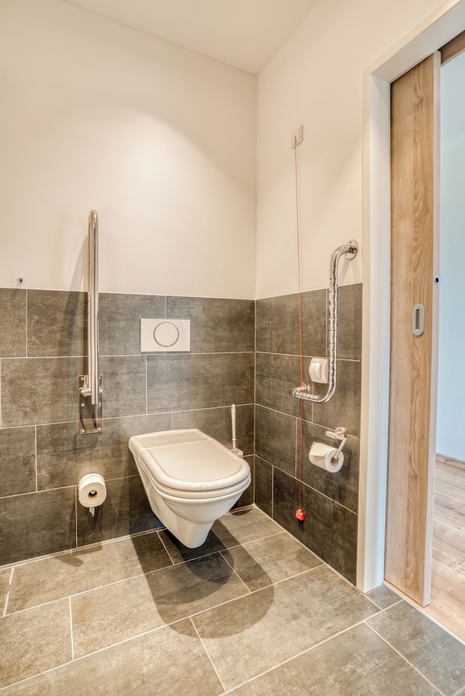 Standard Double or Twin Room, Accessible, Allergy Friendly photo 3