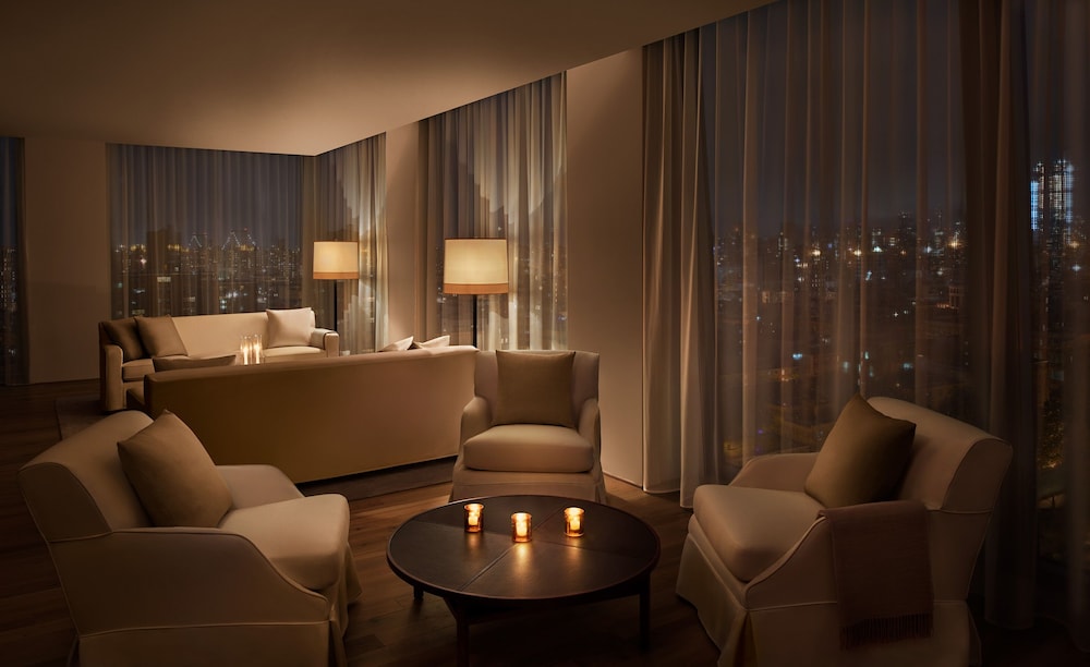 Penthouse (One) photo 1