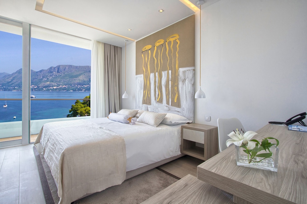 Executive Double Room, Balcony, Sea View