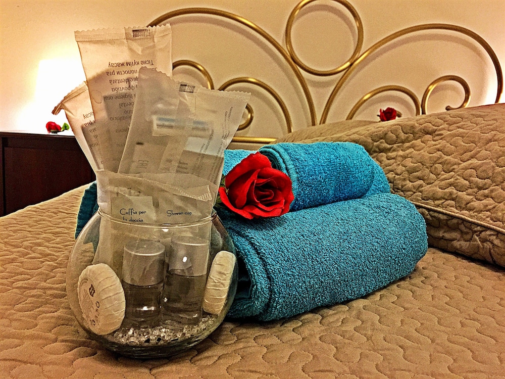 Comfort Double Room, Private Bathroom, Garden View