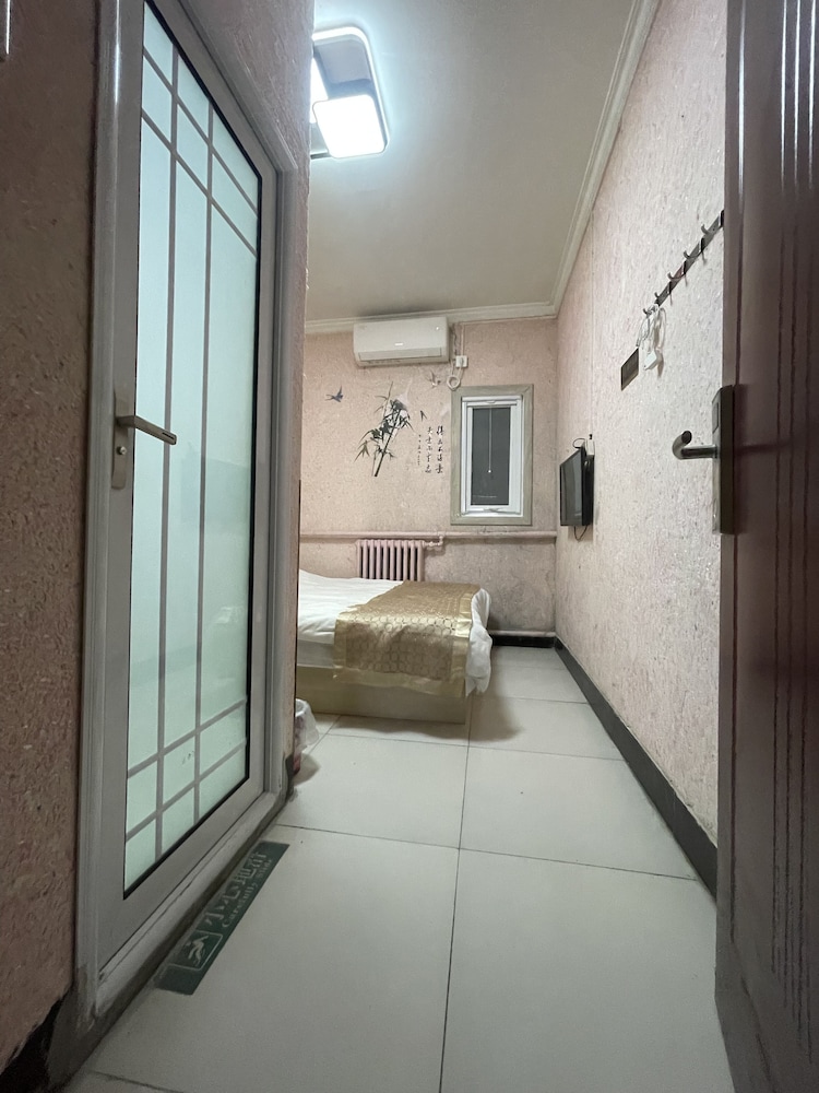 Double Room (Chinese Mainland Guests Only) photo 3