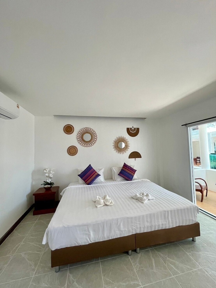 Basic Single Room photo 3