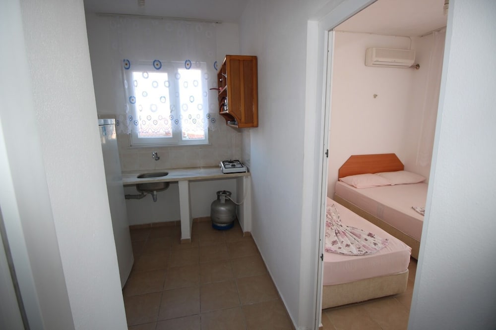 Standard Quadruple Room, 2 Bedrooms, Garden View photo 2