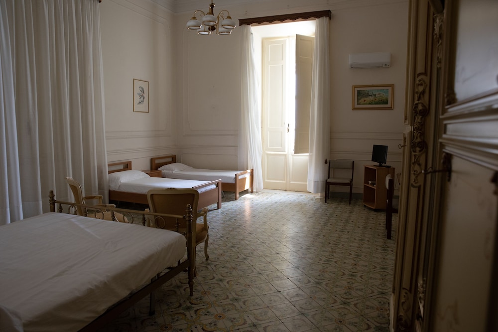 Deluxe Quadruple Room, Terrace, Sea View