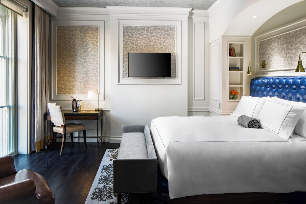 Premier Room (Broadway)