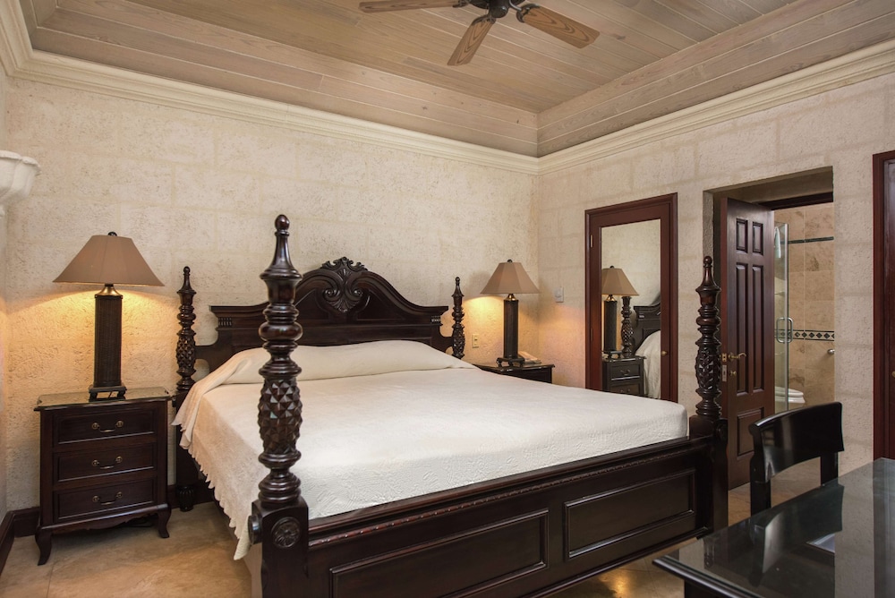 Deluxe Suite, 2 Bedrooms, Private Pool, Garden View - Photo 2