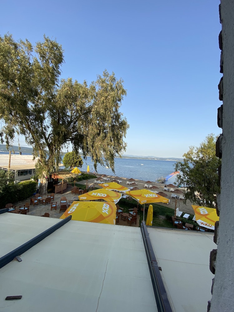 Double Room, Sea Facing photo 3
