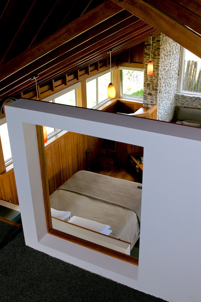 Luxury Cottage, 1 King Bed, Kitchen, Mountain View photo 2