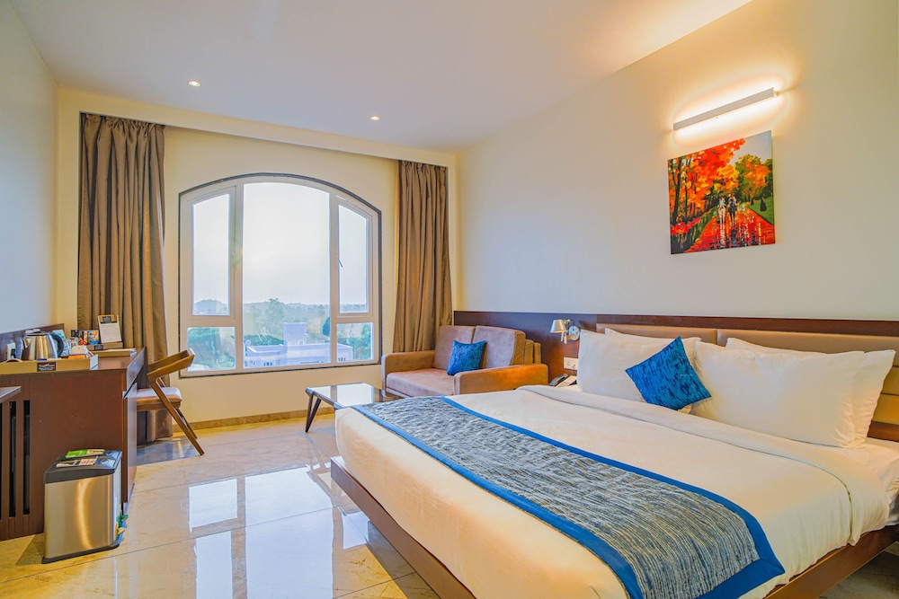 Winter Green River View Room photo 2