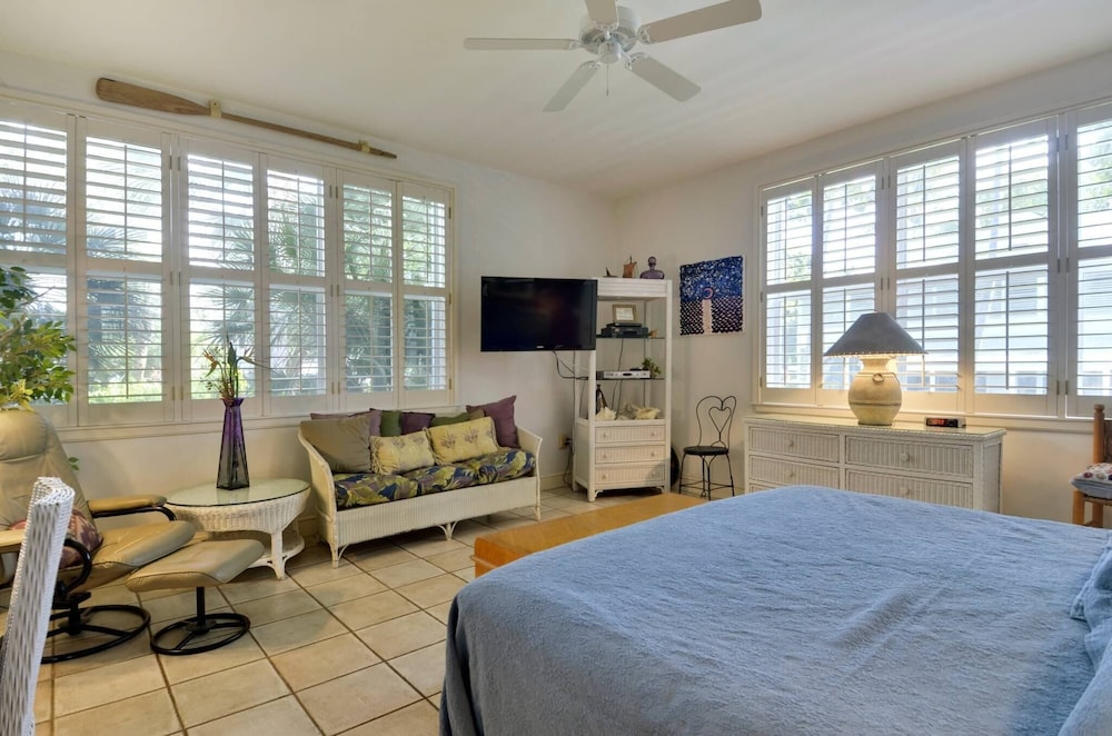 Apartment (2 Bedrooms)