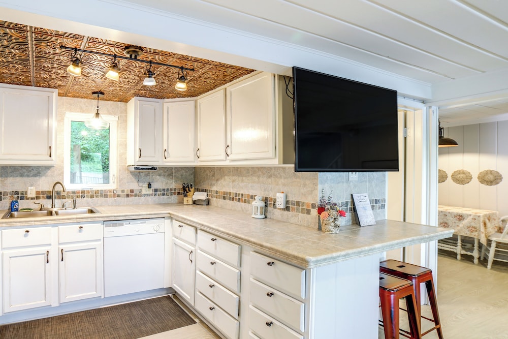Cottage (2 Bedrooms) photo 2