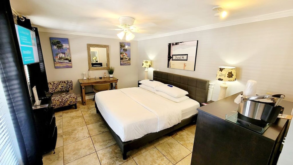 Room 45 - Premium - King Bed - Adults Only 21+