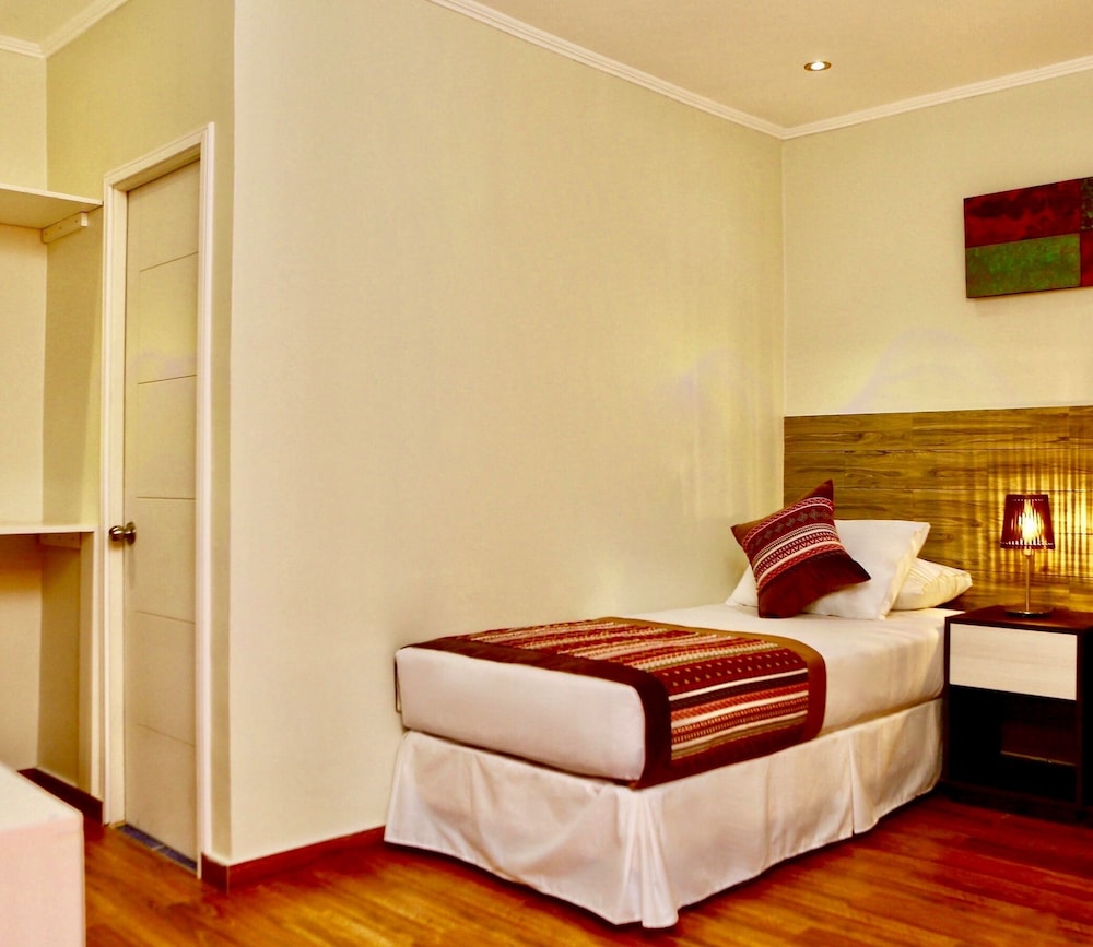 Deluxe Single Room, 1 Twin Bed photo 2