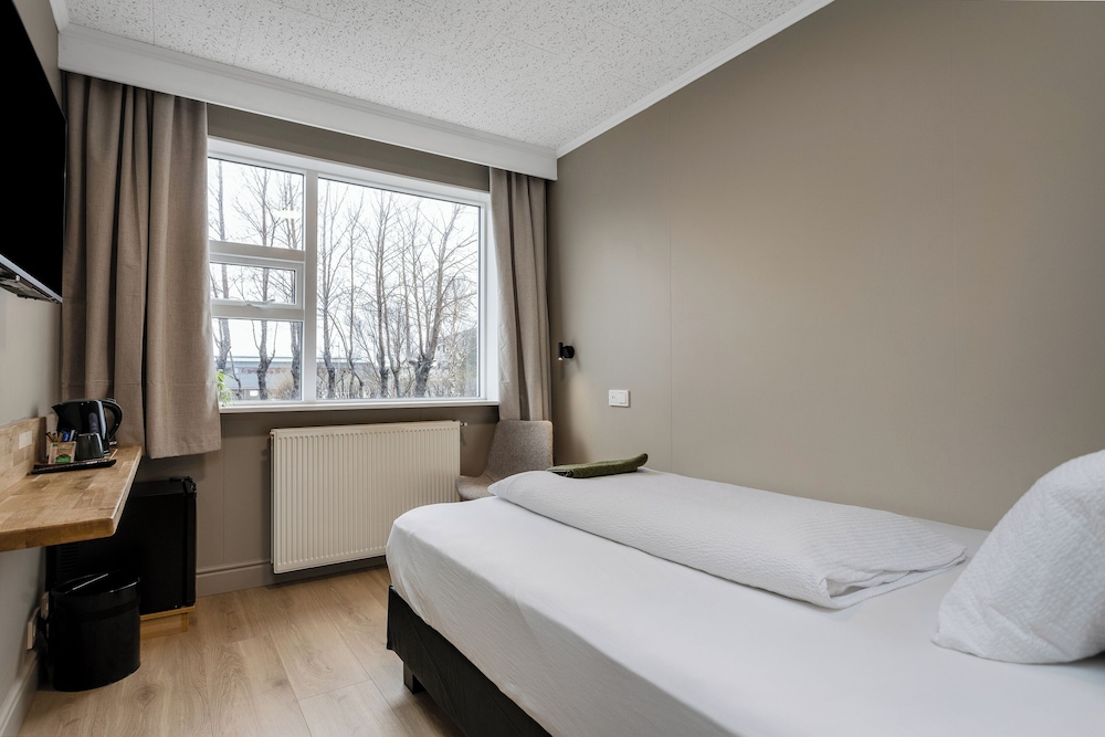 Classic Single Room