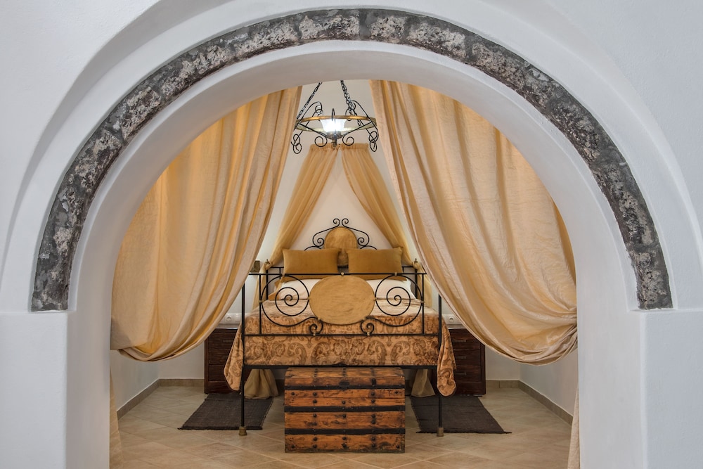 Deluxe Villa, 1 Bedroom, Hot Tub photo 3
