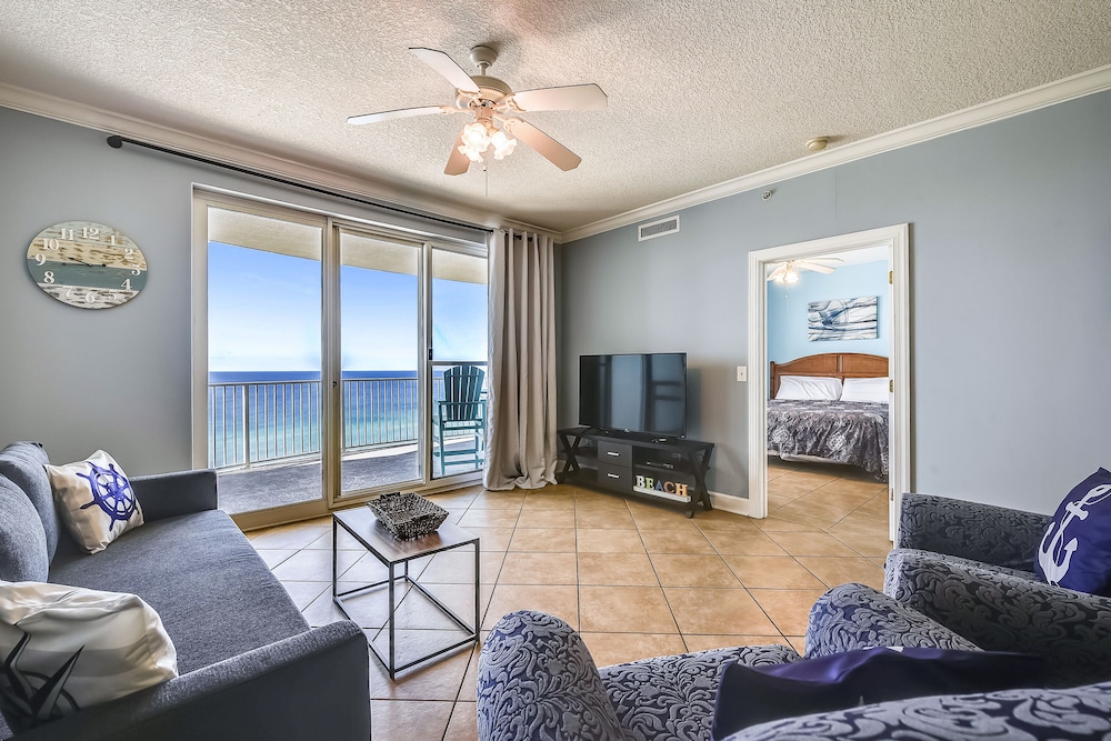 Condo, 2 Bedrooms, Ocean View (1604)