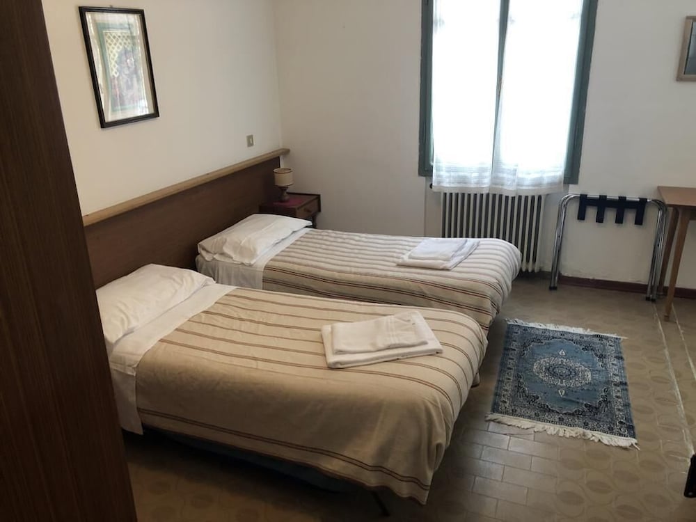 Double Room, Private Bathroom (External)