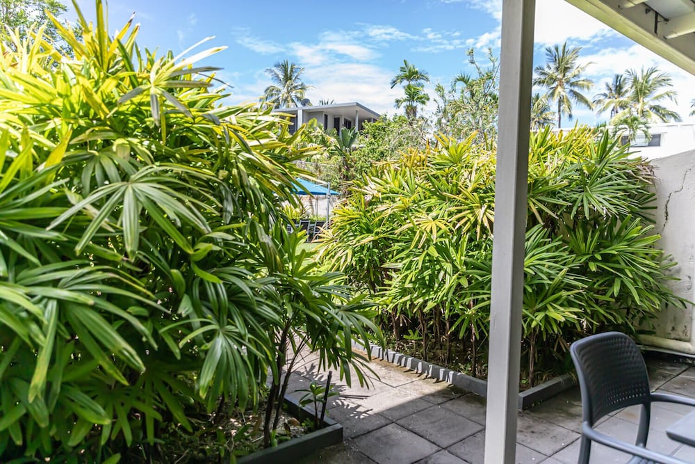 2 Bedroom Garden View Apartment photo 3