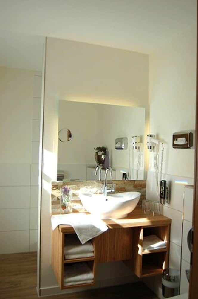 Double Room - Photo 3