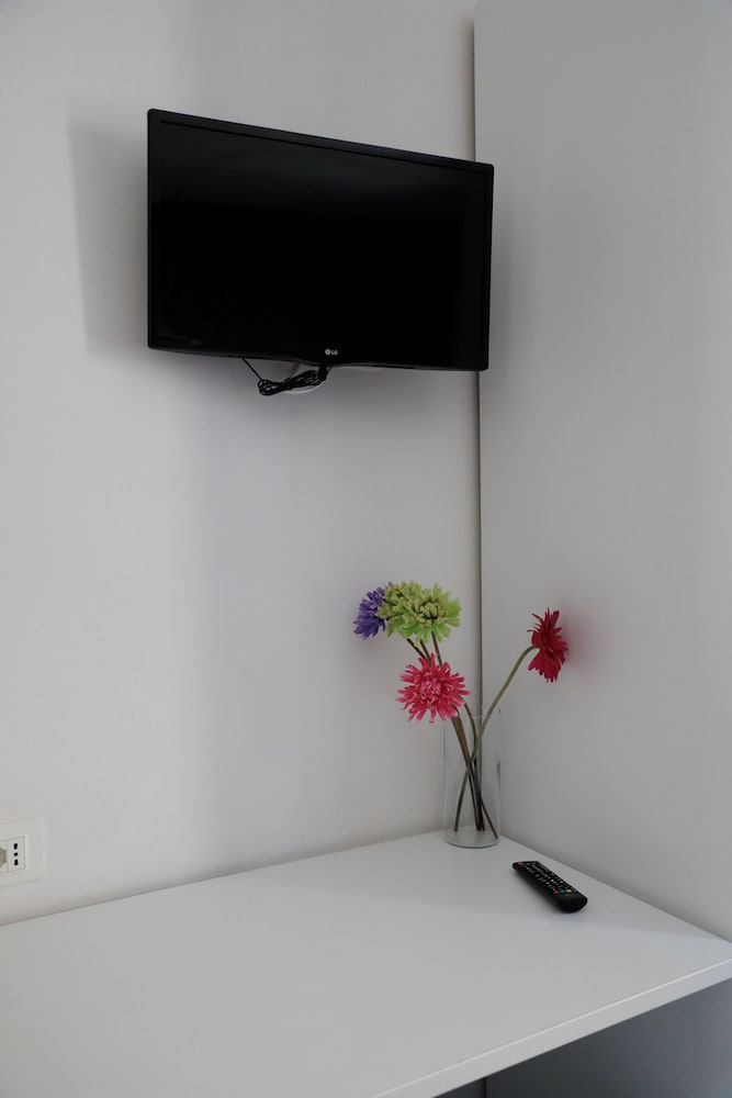 Standard Room - Photo 7