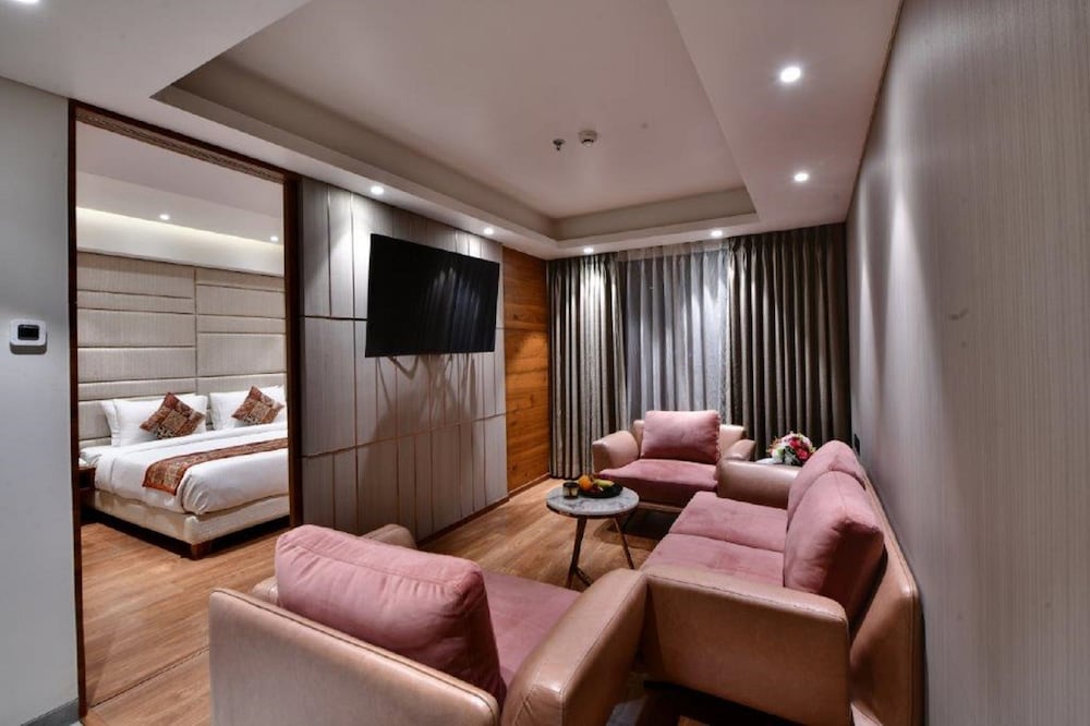 Junior Suite - Photo 2