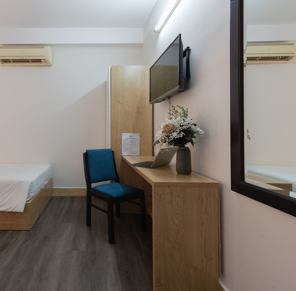Basic Double Room Single Use - Photo 3