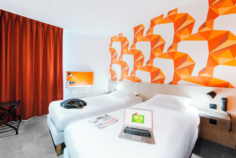 Classic Twin Room, 2 Twin Beds - Photo 4