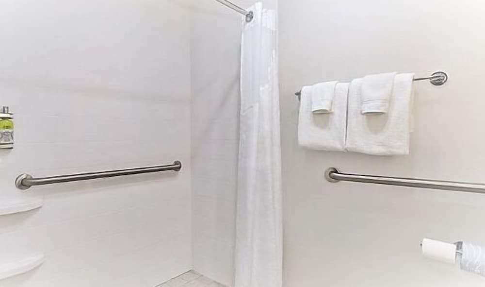 Standard Room, 2 Double Beds - Photo 3