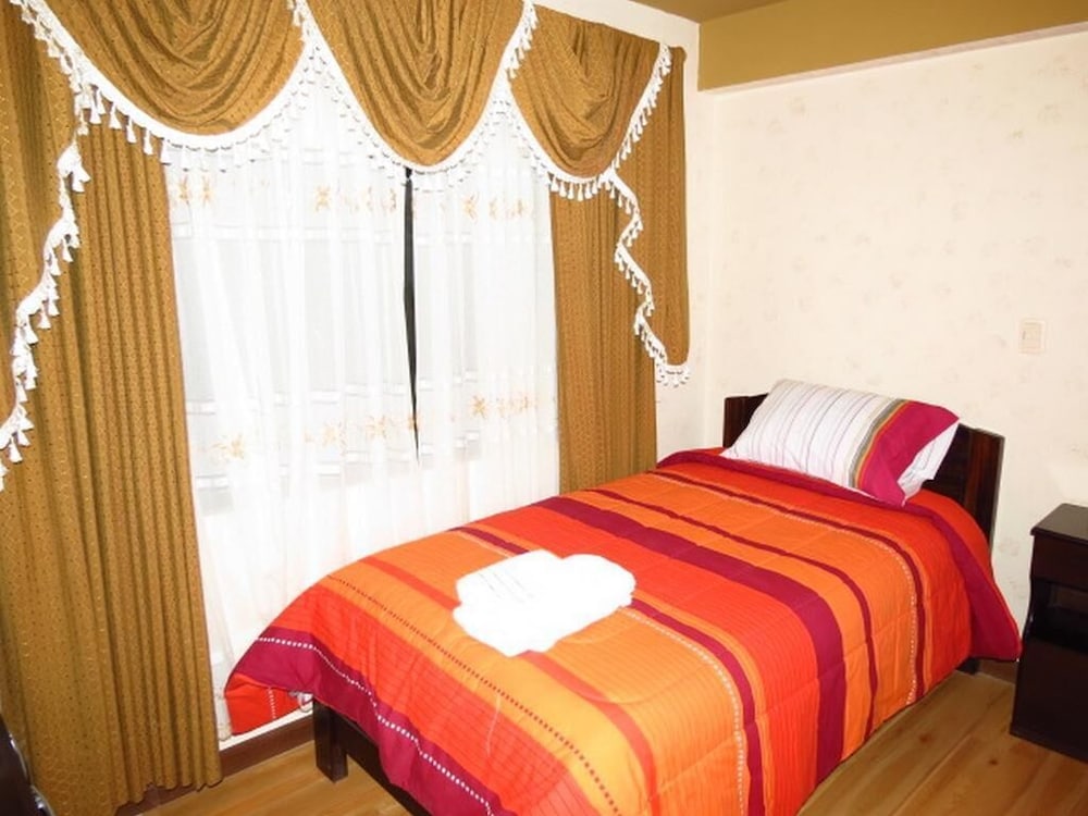 Basic Single Room photo 2