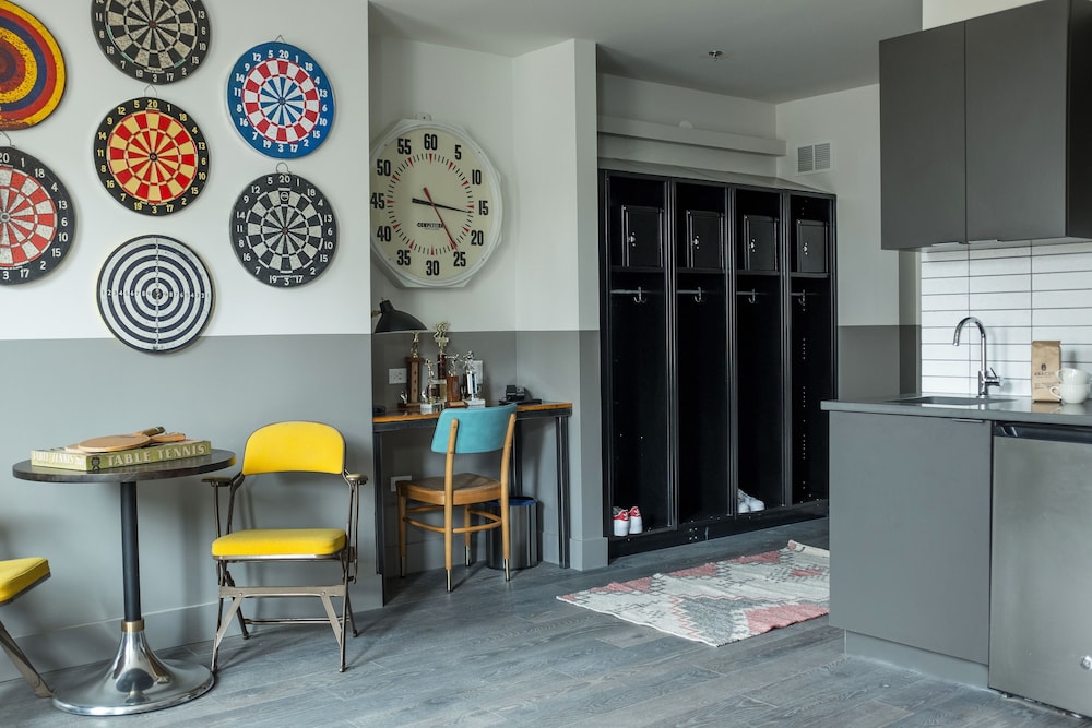 Signature Kitchenette