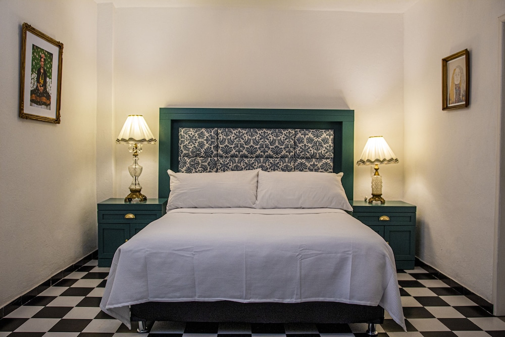 Design Double Room, 1 Bedroom photo 1
