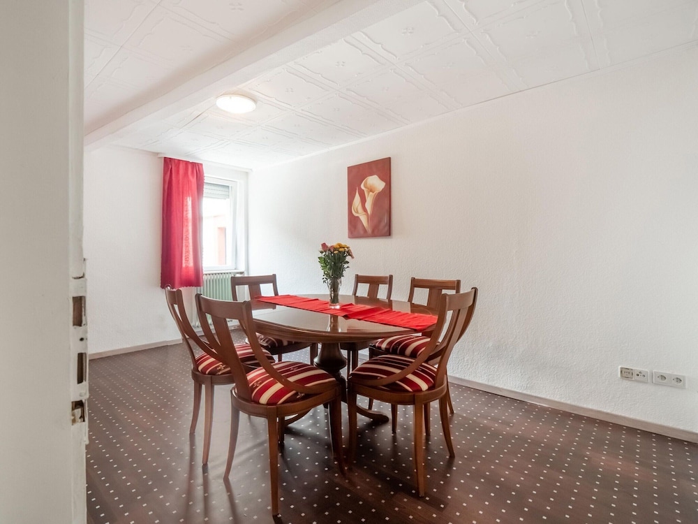 Classic House, 3 Bedrooms photo 3
