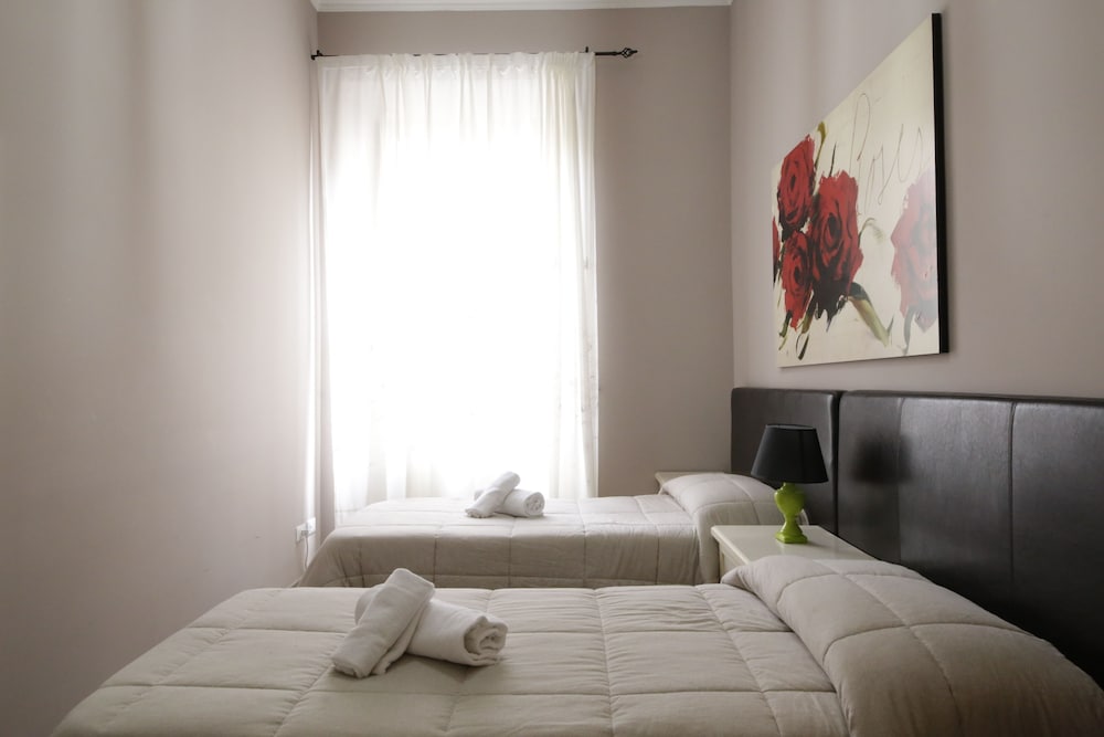 Double or Twin Room photo 3