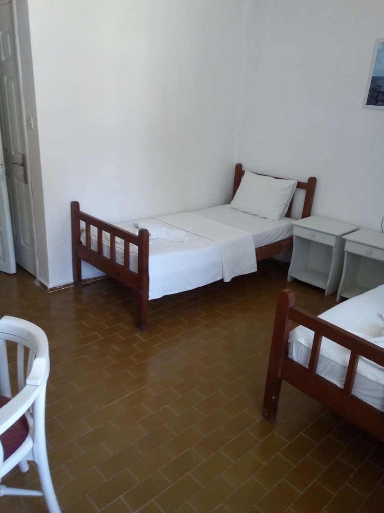 Classic Single Room